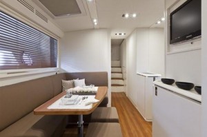 Yacht lusso Itama 62 innovazione tradizione